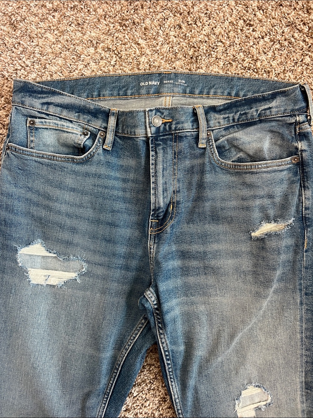 NWOT! Old Navy Men's Blue Distressed Denim Slim Cut Jeans 36 x 32 - Picture 3 of 12
